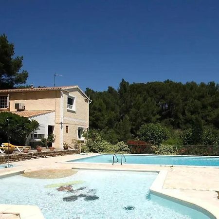 Hôtel Le Robinson Beaucaire  Exterior foto