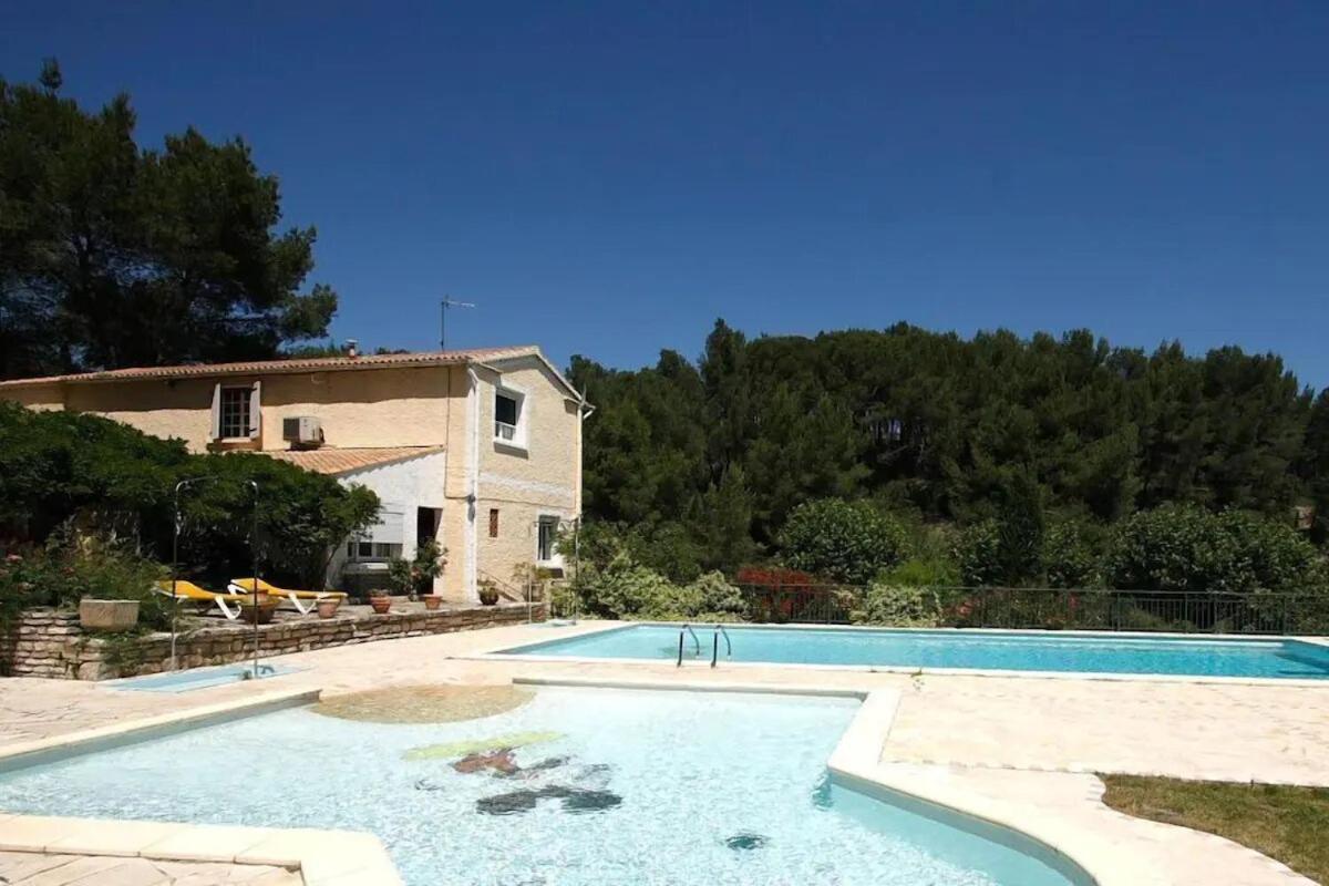 Hôtel Le Robinson Beaucaire  Exterior foto